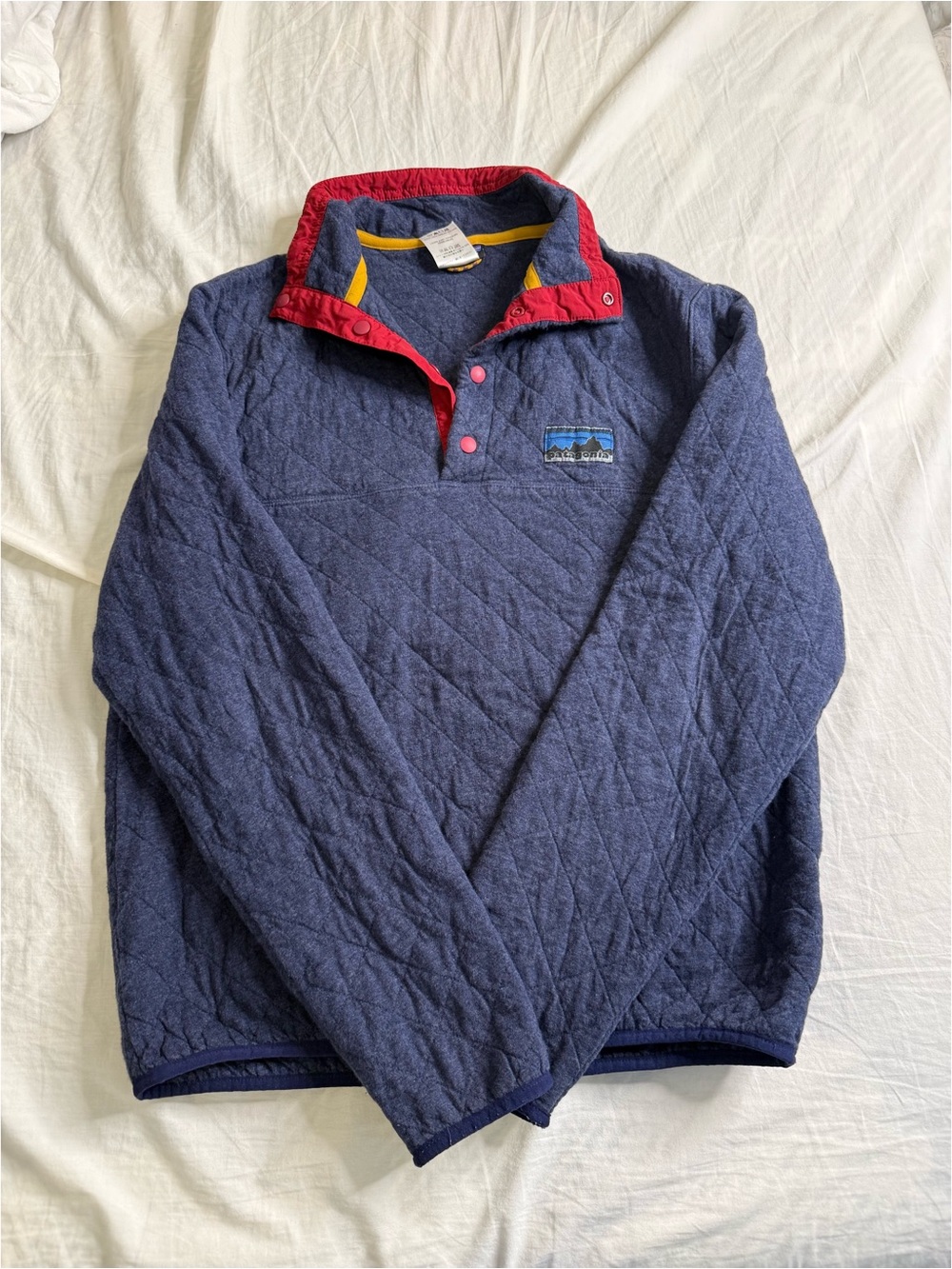 Patagonia Men's Quilted Snap-Button Pullover - Navy with Red Trim